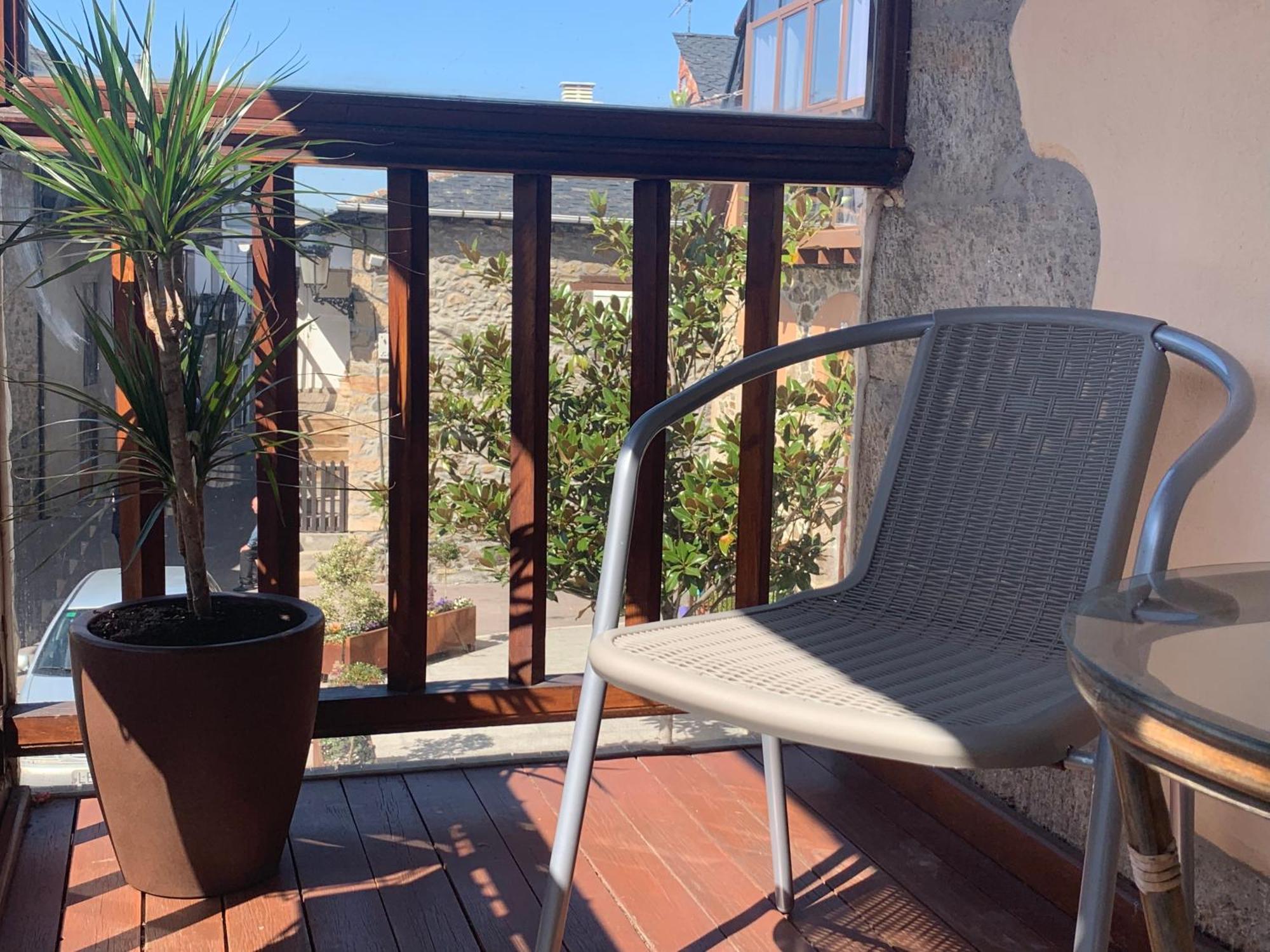 Hostal Casa San Nicolas Molinaseca Eksteriør bilde